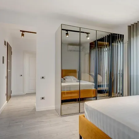 Studio Bucuresti
